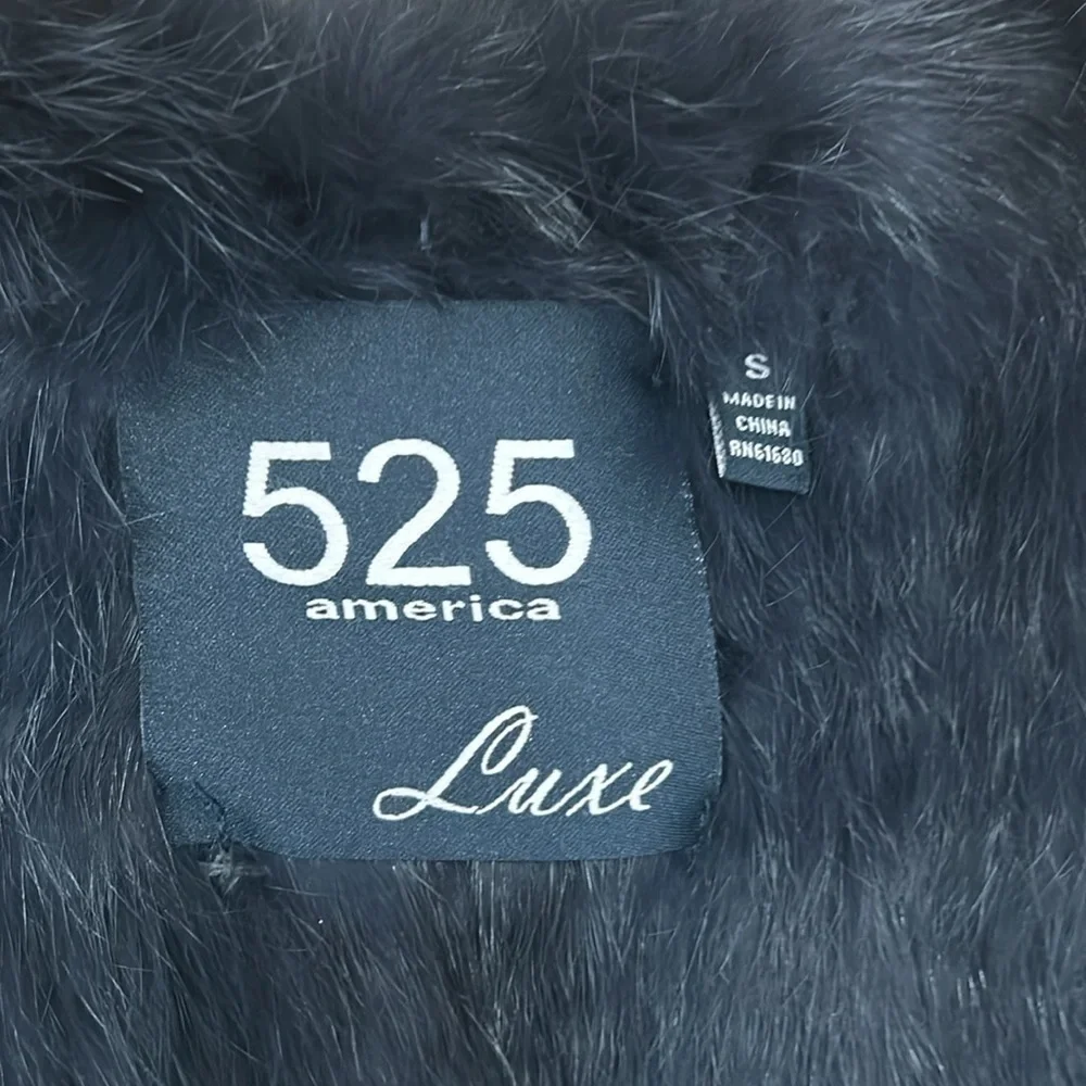 525 Luxe Rabbit Fur Vest- dark blue /turquoise hues size small - Picture 6 of 9